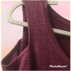 Matty M top women’s size small burgundy white speckled Long Sleeve cold Shoulder